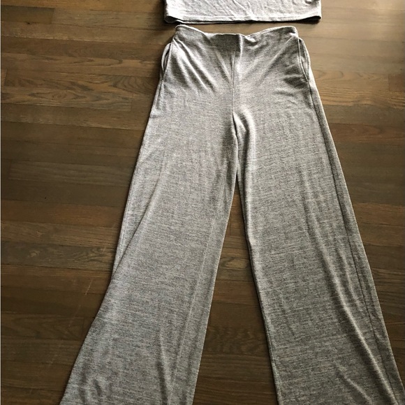 Gray Lounge Set - Picture 2 of 6